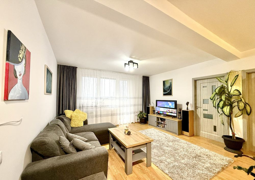 Apartament 3 Camere la cheie - zona Sesul de Sus