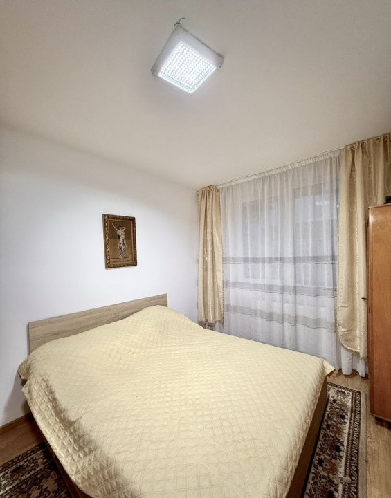 Apartament 3 Camere la cheie - zona Sesul de Sus