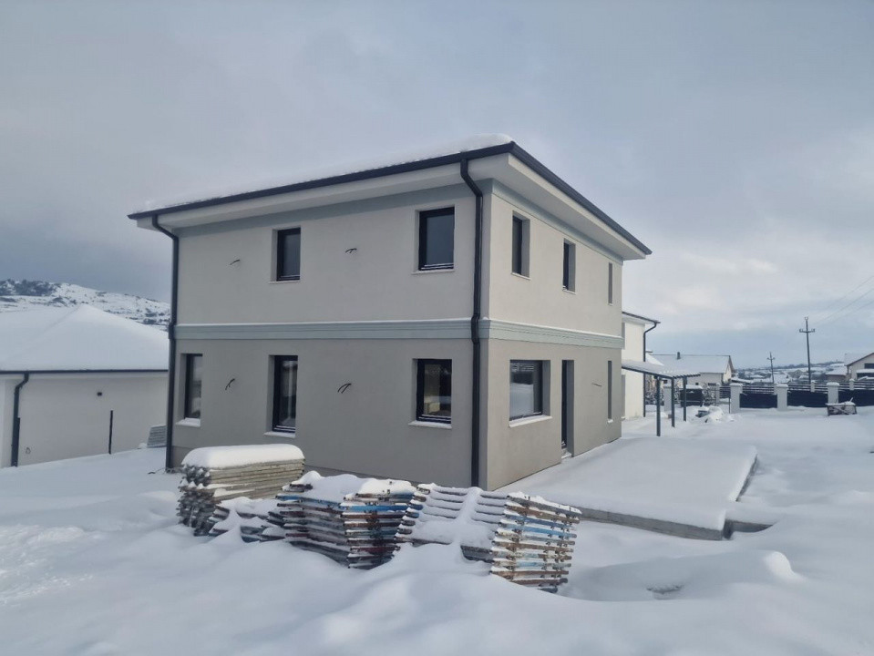 Case individuale în curs de edificare – Chinteni