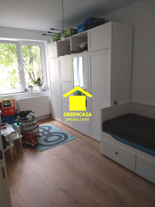 Apartament cu 3 camere, 61mp, balcon, zona Gheorgheni