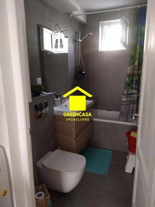 Apartament cu 3 camere, 61mp, balcon, zona Gheorgheni