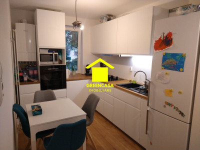 Apartament cu 3 camere, 61mp, balcon, zona Gheorgheni