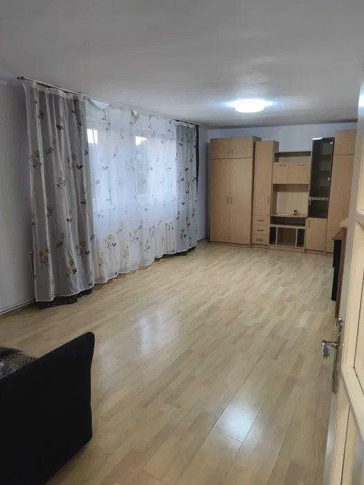 Apartament 1 camera,Zona Manastur