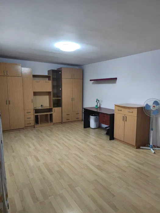 Apartament 1 camera,Zona Manastur