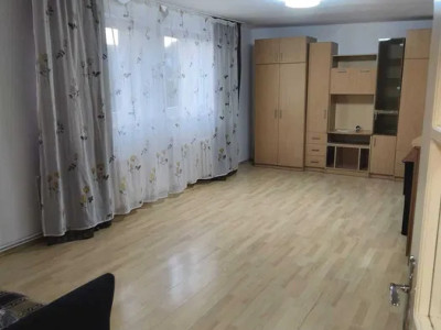Apartament 1 camera,Zona Manastur