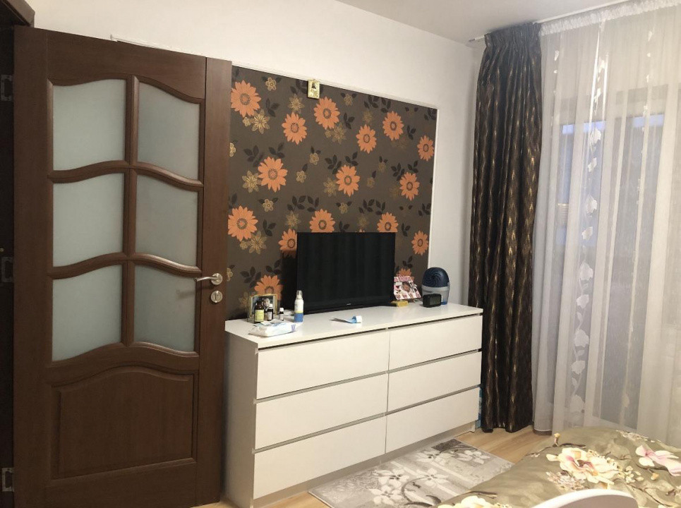 Apartament de vanzare 2 camere,Zona Urusagului