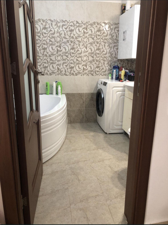 Apartament de vanzare 2 camere,Zona Urusagului