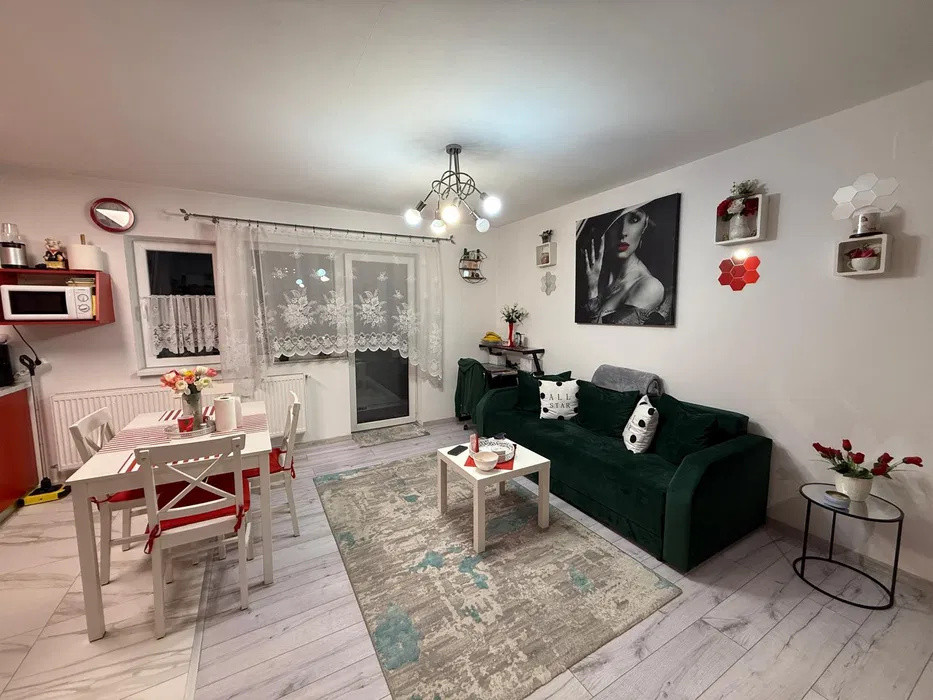 Apartament de vanzare 2 camere,Zona Eroilor 