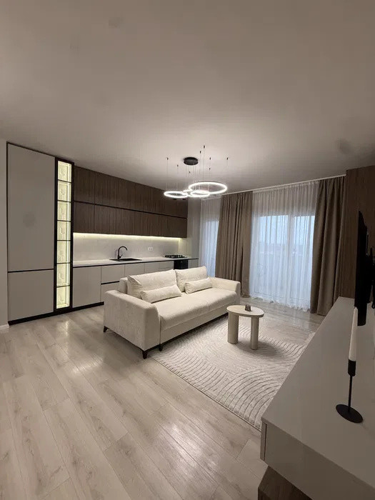 Apartament 2 camere de 52mp plus terasa 12 mp zona : Eroilor