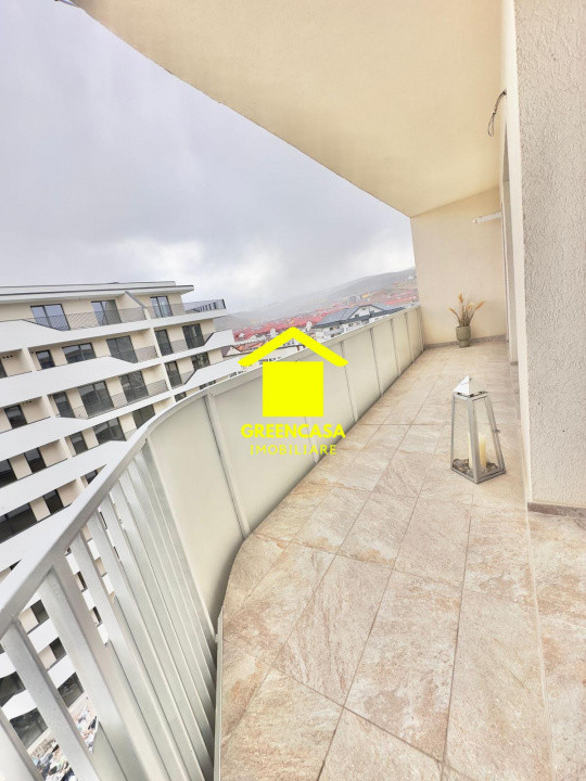 Apartament 3 camere, lux, terasa 11mp, Eroilor, Floresti