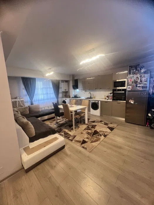 Apartament de vanzare 2 camere,Zona Floresti 