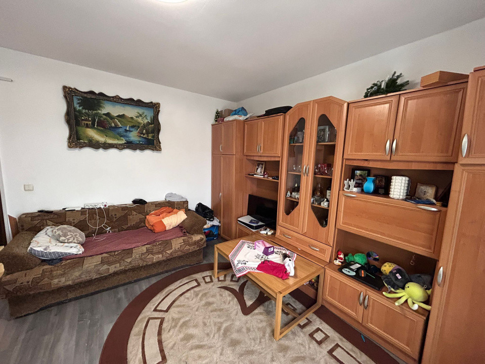 Apartament de vânzare, 1 cameră, de 40 mp, zona Florești