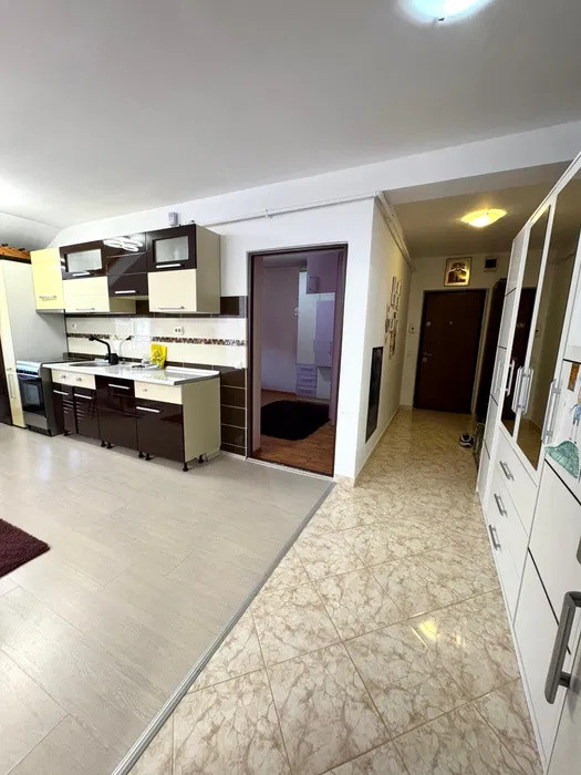 Apartament 2 camere de 56mp , zona Floresti ,Florilor