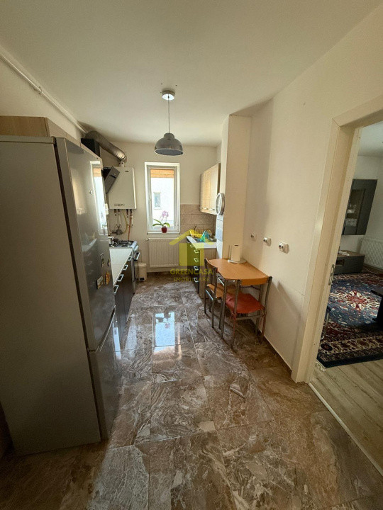 Apartament 3 camere decomandate, 67mp, etaj 1, zona Sesul de Sus
