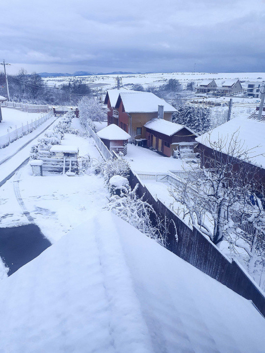 Casă individuală de vânzare, Salicea, zona Centru Vârstnici Posaida