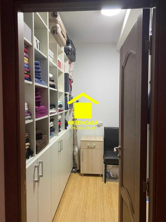 Apartament pe 2 nivele, 4 camere, 91mp, zona Stejarului, Floresti