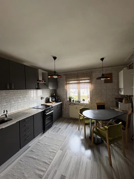 Apartament spațios cu 4 camere, 82 mp utili, etaj 8/9, Aleea Padin