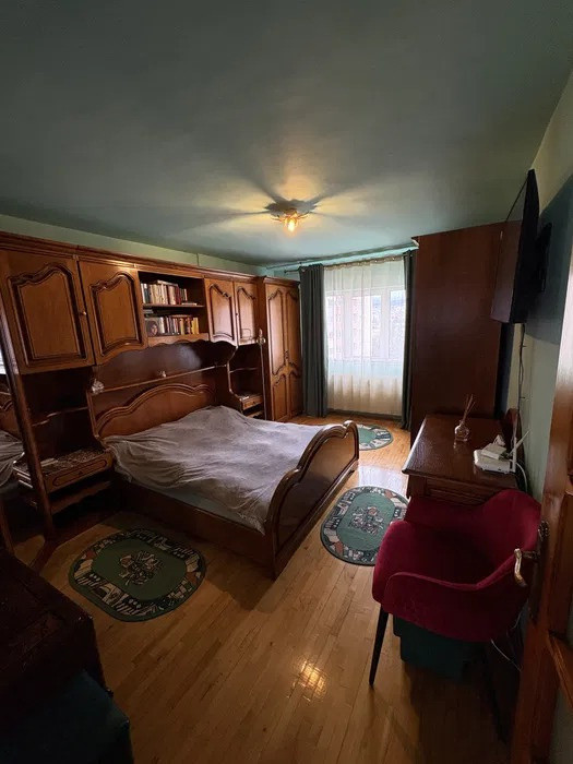 Apartament spațios cu 4 camere, 82 mp utili, etaj 8/9, Aleea Padin