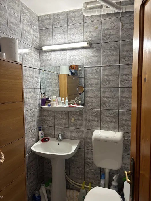 Apartament spațios cu 4 camere, 82 mp utili, etaj 8/9, Aleea Padin