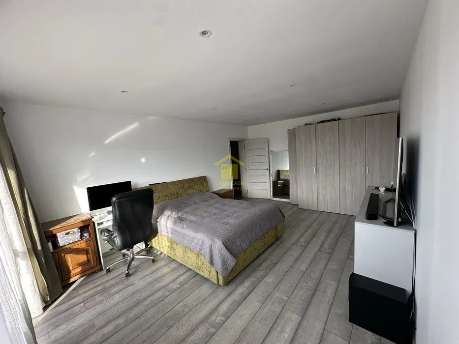 Apartament 3 camere, 73mp, balcon, parcare subterana, etaj intermediar, Florilor