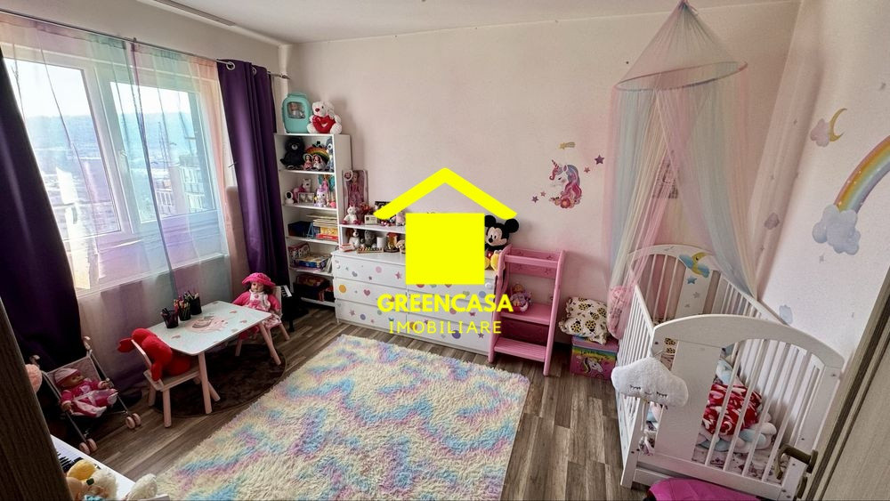 Apartament 3 camere, 52mp, balcon, zona Petrom, Baciu