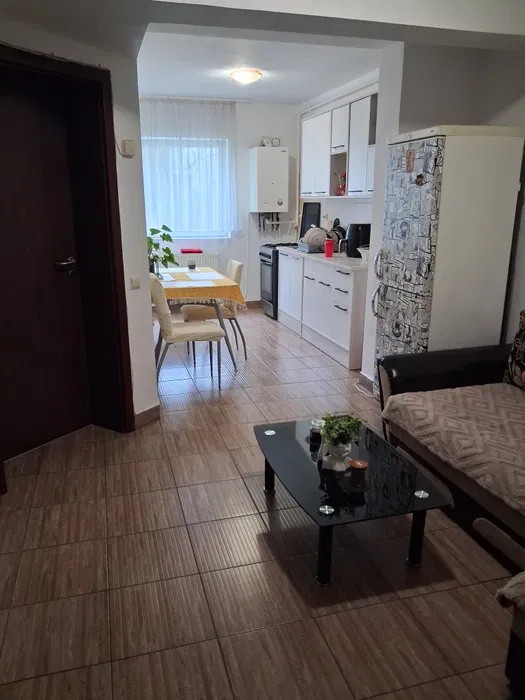 Apartament 2 camere de 46mp plus balcon 5mp zona: Stejarului