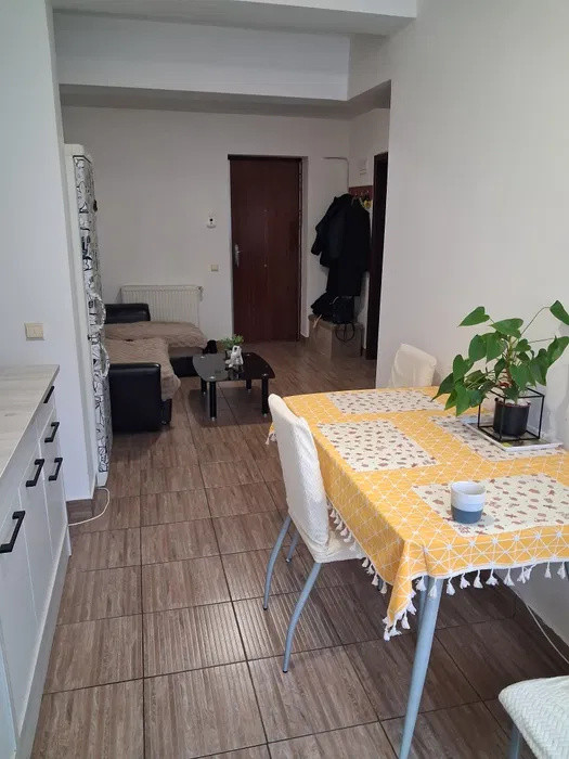 Apartament 2 camere de 46mp plus balcon 5mp zona: Stejarului