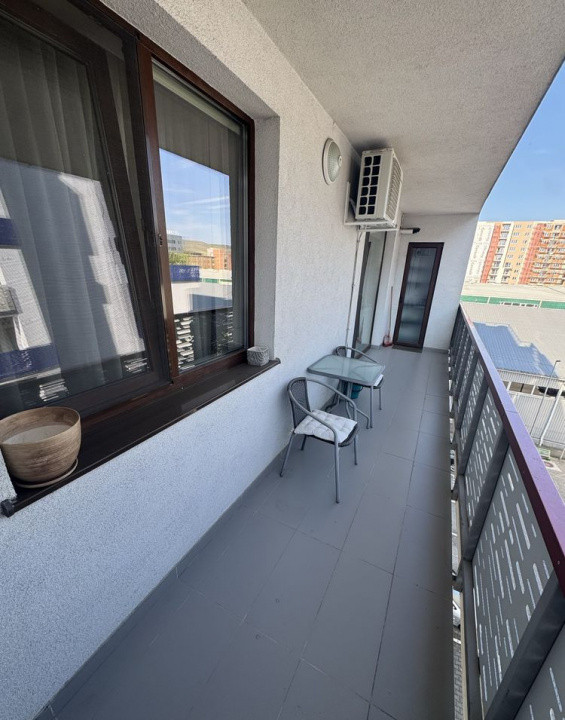 Apartament 2 camere, 57mp, balcon 9mp, parcare, zona Vivo / BMW 