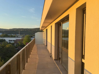 Apartament 3 camere semifi Marasti zona Fabricii