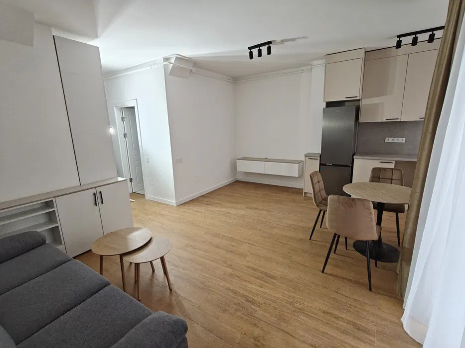 Apartament 2 camere, 52 mp, zona Eroilor
