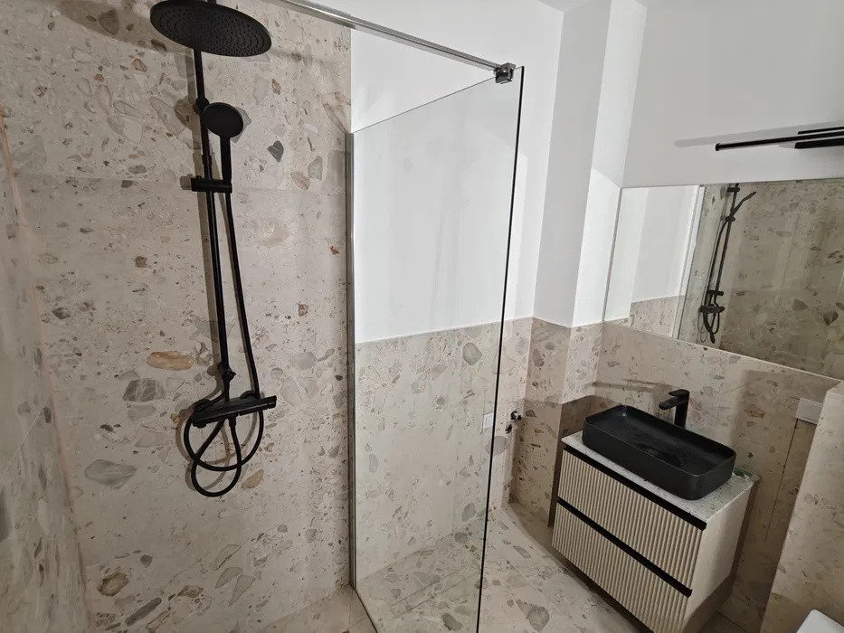 Apartament 2 camere, 52 mp, zona Eroilor