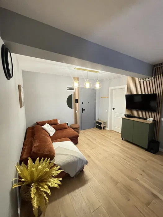 Apartament 3 camere de 59mp , zona : Manastur Frunzisului 