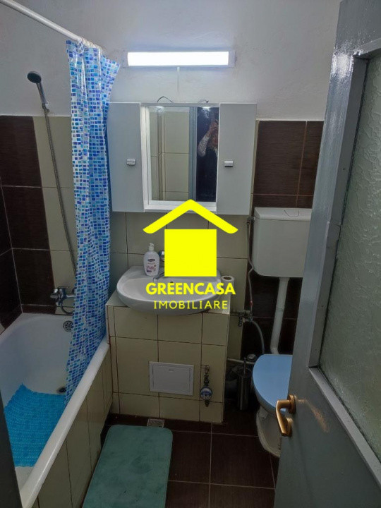 Apartament 2 camere decomandate, 45mp, balcon, zona Primaverii, Manastur
