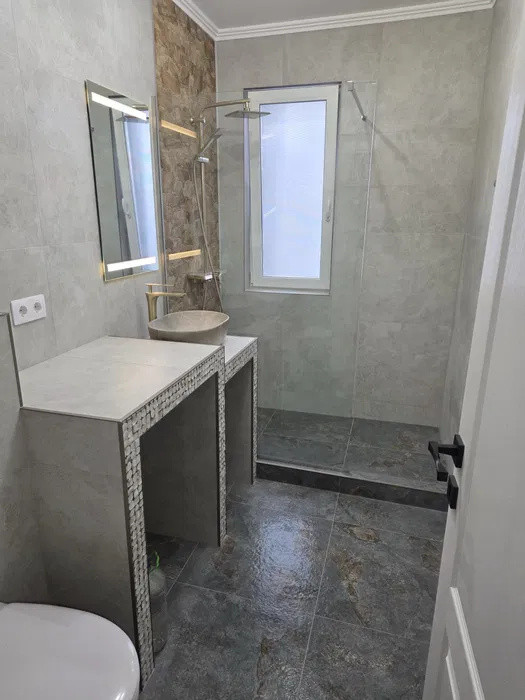 Apartament de vanzare 2 camere,58 mp,Zona Floresti 