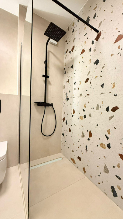 Apartament mobilat, 50mp, balcon, etaj 1, zona Vivo