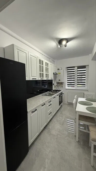 Apartament de inchiriat de 56mp plus balcon 5 mp , zona : Urusagului