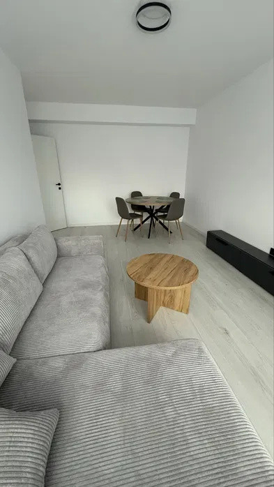 Apartament de inchiriat de 56mp plus balcon 5 mp , zona : Urusagului