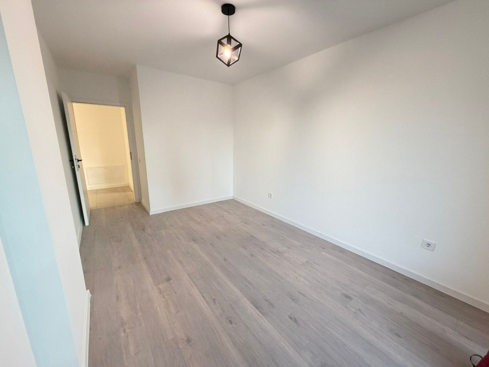 Apartament finisat, 3 camere, 56 mp, zona Eroilor