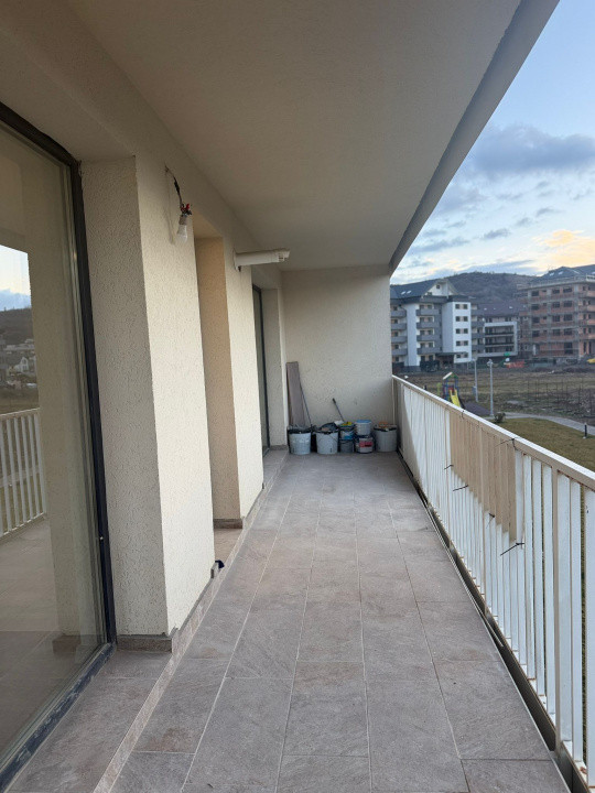Apartament finisat, 3 camere, 56 mp, zona Eroilor