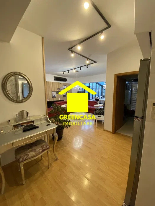 Penthouse 92mp, terasa 80mp, piscina, Manastur