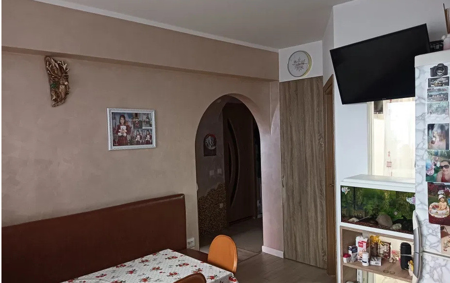 Apartament de vanzare 2 camere,Zona Floresti 