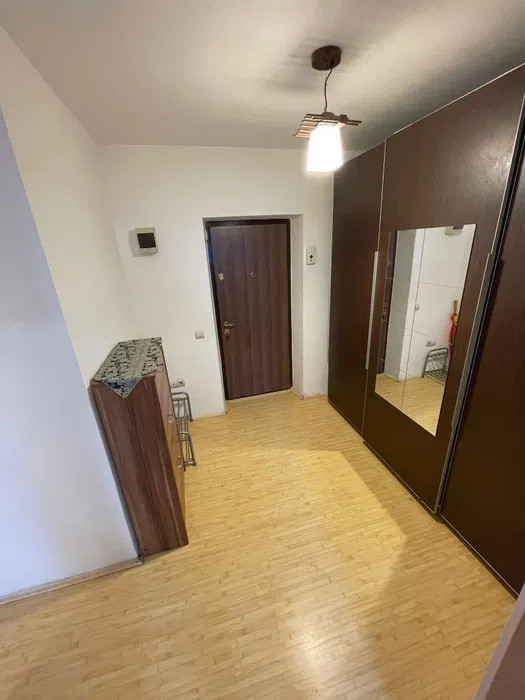 Apartament de vanzare 1 camera,Zona Floresti 
