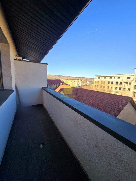 Apartament 3 camere, 2 bai, zona Prof. Ioan Rus, Floresti