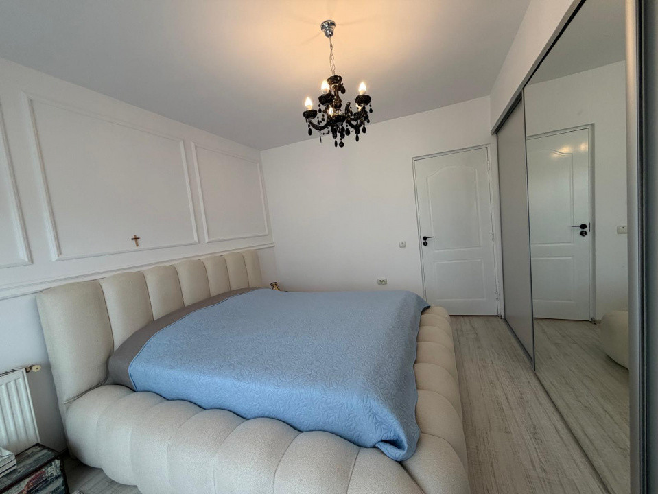 Apartament 3 camere, 60mp, etaj 1, parcare, Florilor 