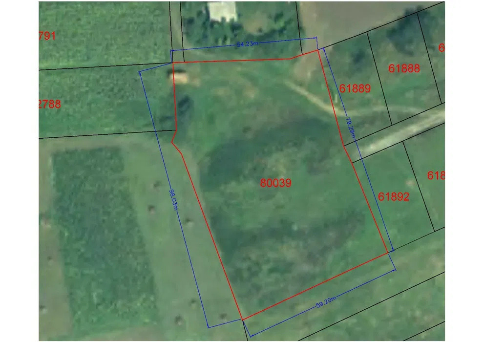 Teren de vanzare suprafata de 5100 mp  zona : Chinteni 