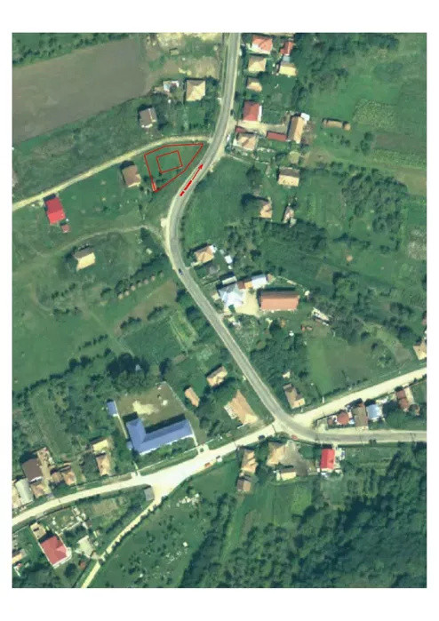 Teren si casa suprafata de 713 mp , zona : Chinteni 