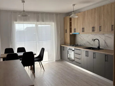 Apartament de vanzare 2 camere,57 mp,Zona Floresti 