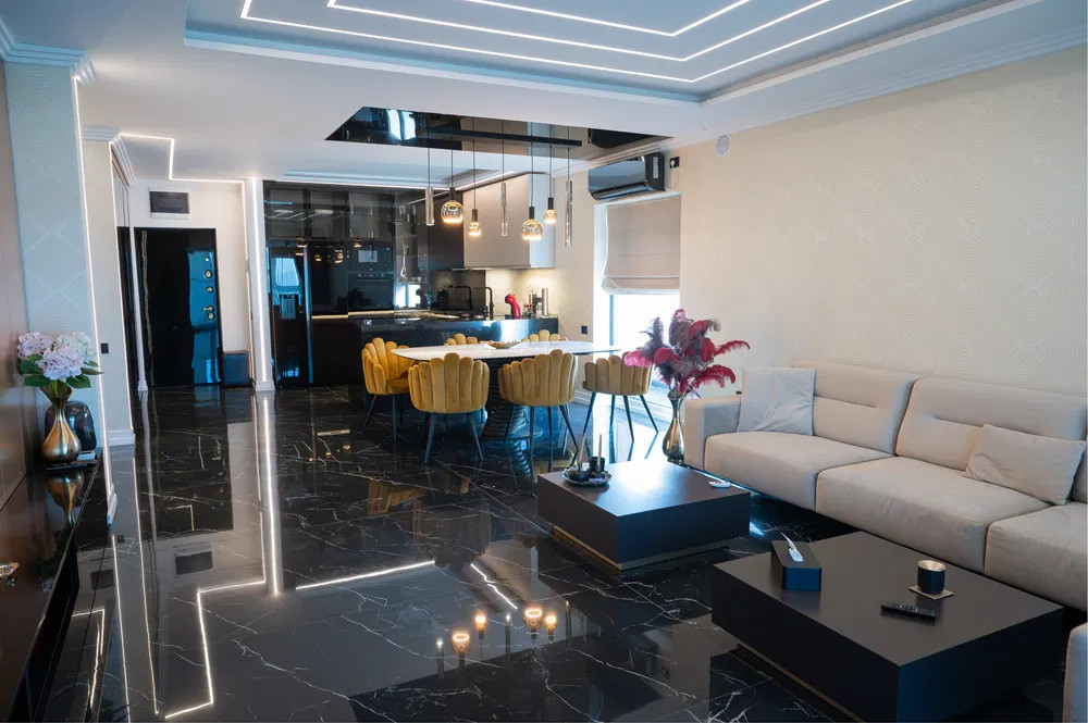 Penthouse 110mp utili, 80mp terasa, 3 camere, 2 bai, Europa