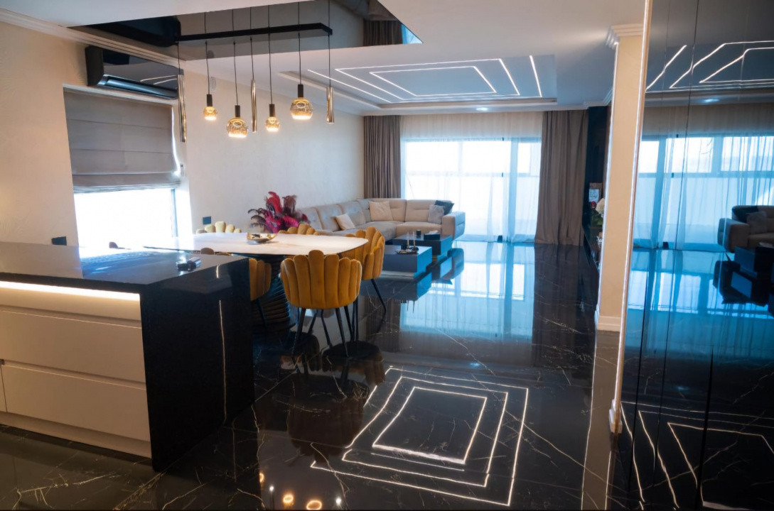 Penthouse 110mp utili, 80mp terasa, 3 camere, 2 bai, Europa