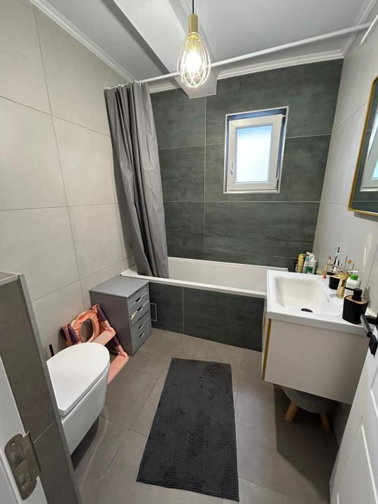 Apartament 3 camere, 65mp, balcon 10mp, parcare, Apahida